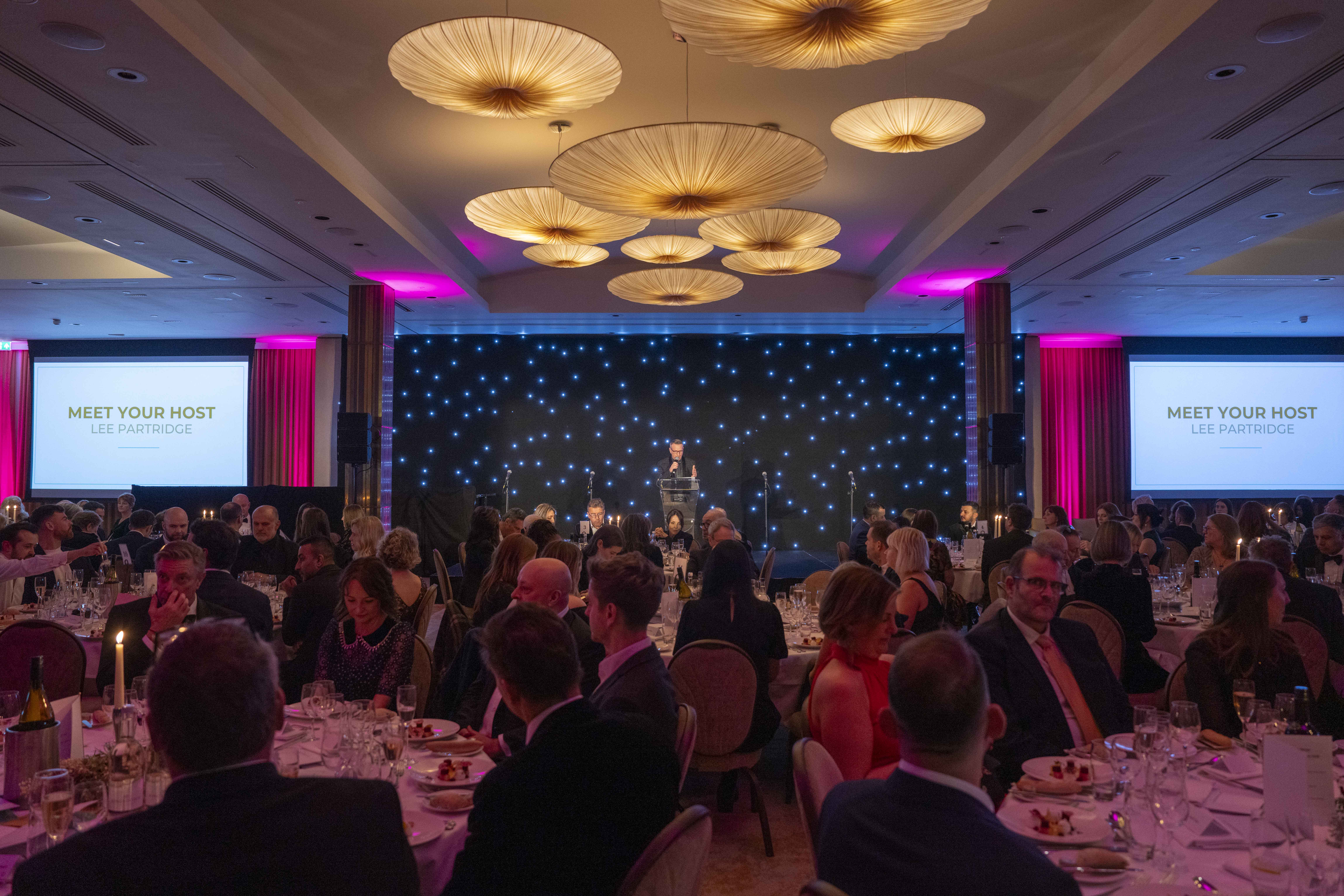 Social Media Volunteer