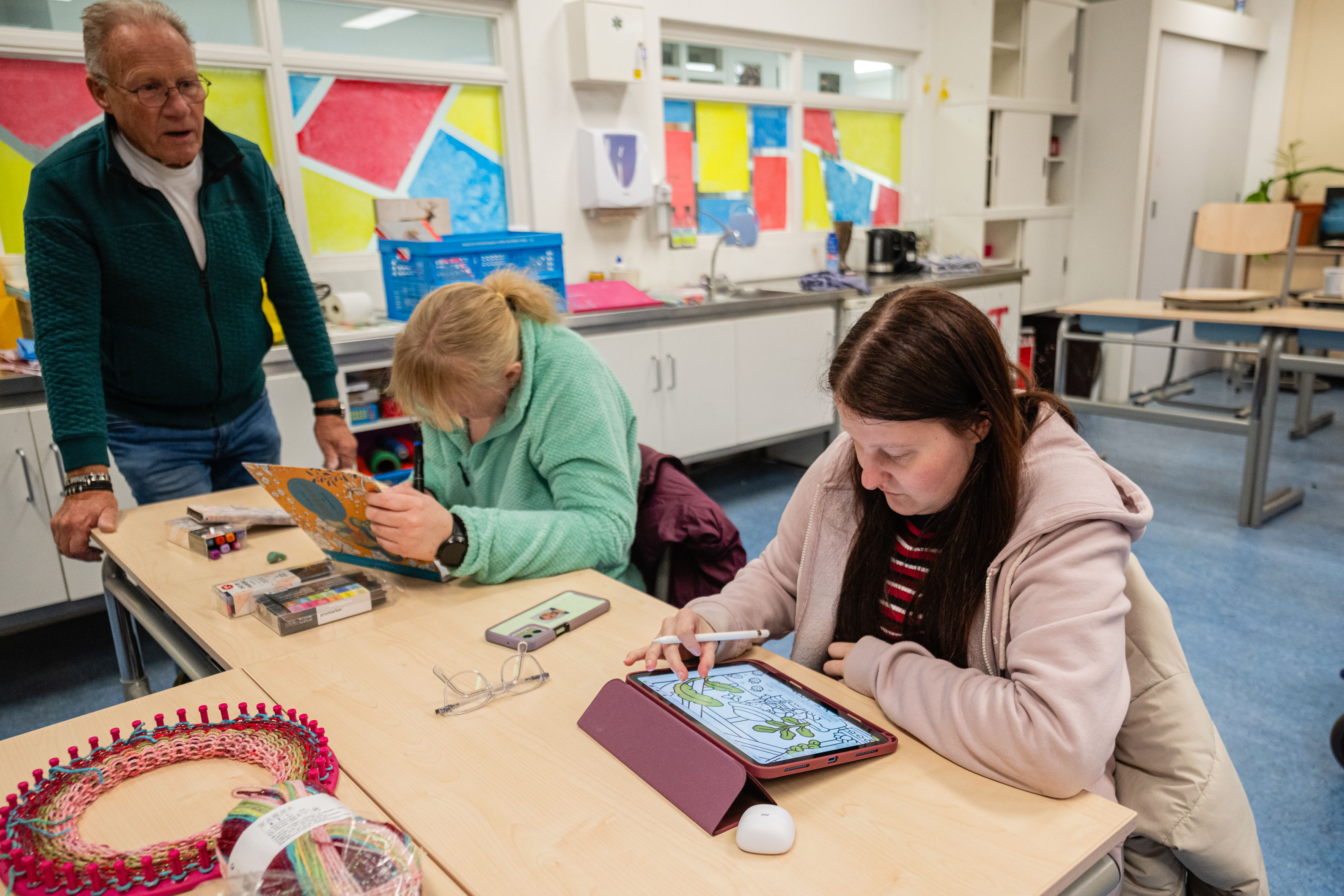 Activiteitenbegeleider Tekenen en Schilderen 