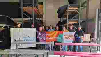 Vrijwilligerspunt in actie tijdens NLdoet