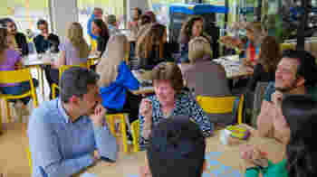 Enthousiaste begeleider Taalcafé Leidsche Rijn