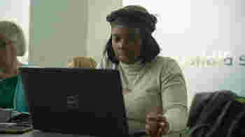 📸 Social media content maker