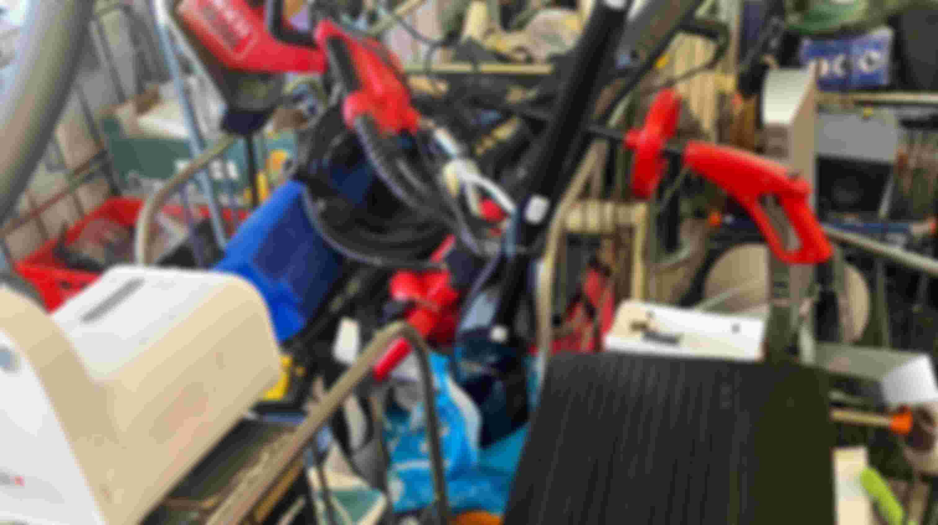 Medewerker elektronica / lampen