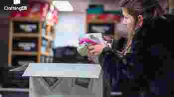 Vrijwilligersvacature – Kledingpakketmaker vrouwenkleding