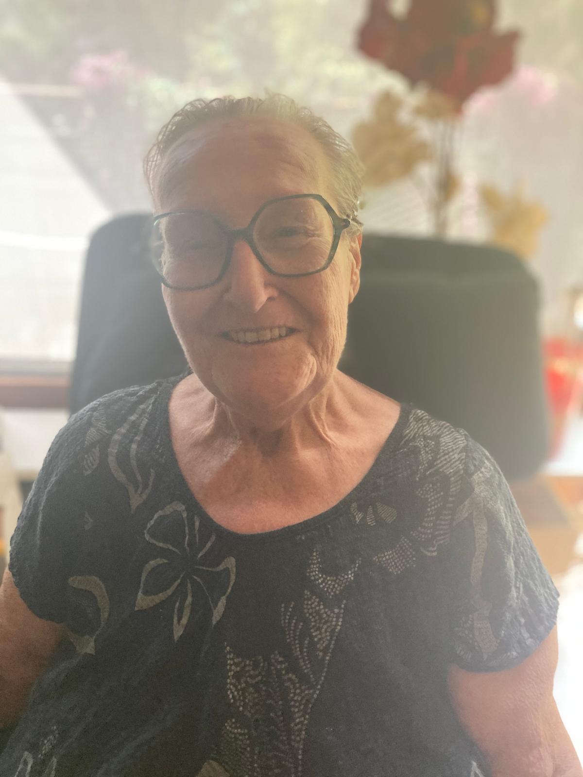 Mw. A.K. zoekt gezelligheid!