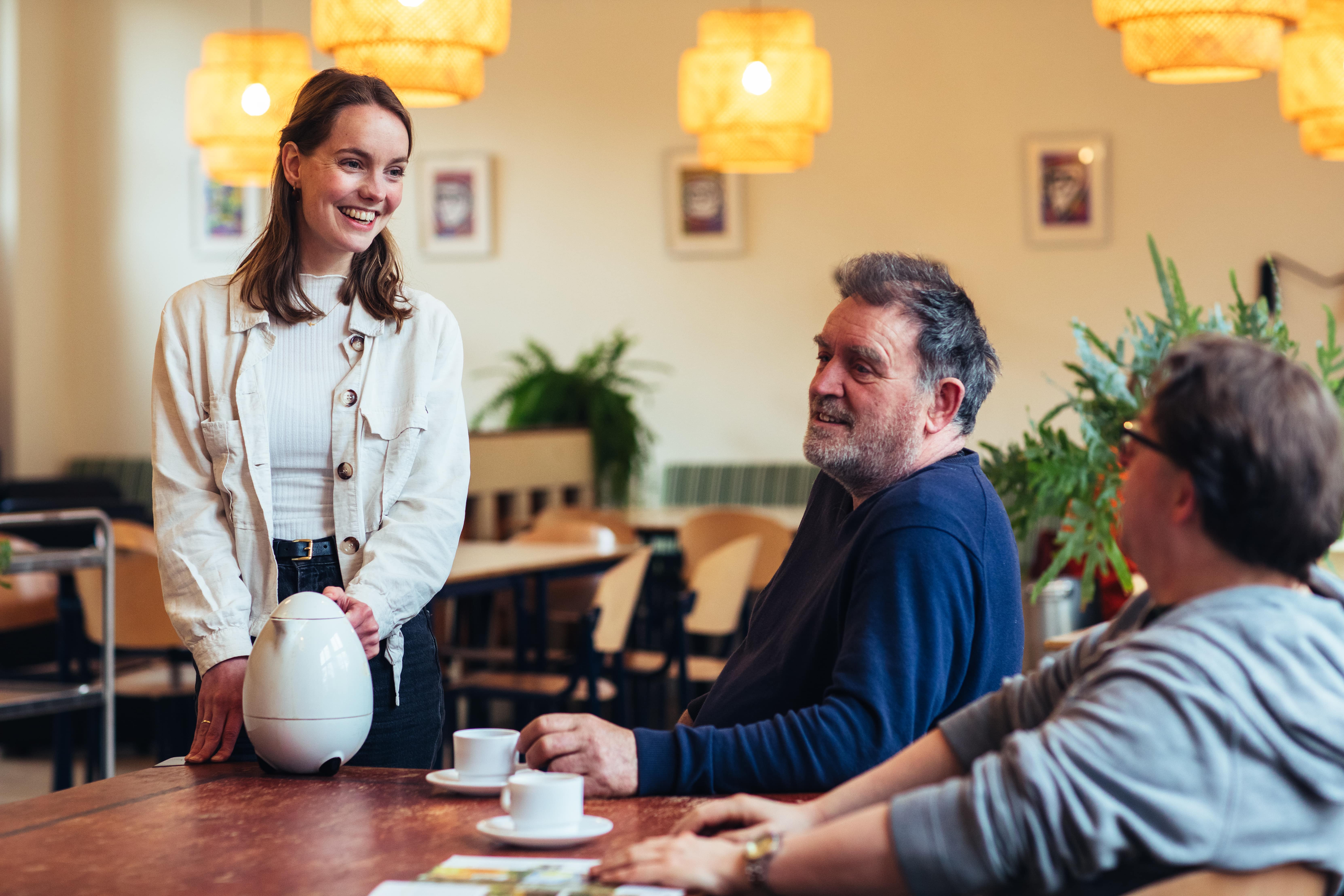 vrijwilligerswerk inloopcentrum