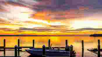 Ga je met Jort (38) mee model racen of varen op zijn bootje aan de plas?