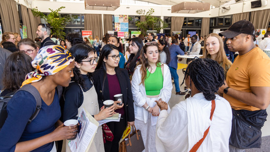 At Volunteer The Hague, we deeply appreciate individuals and organizations who embrace flexibility and openness to all kinds of people. This inclusivity is at the heart of our mission, fostering stronger connections between diverse communities in The Hague. One of the most impactful ways to achieve this is through volunteering, which bridges gaps, creates opportunities, and enriches lives for both individuals and organizations alike. Volunteering is a powerful force that strengthens communities and fosters a sense of belonging. It’s a two-way street: volunteers gain valuable experience, expand their networks, and develop a sense of purpose, while organizations benefit from fresh perspectives, skills, and additional support. At Volunteer The Hague, we see this firsthand, especially through events like our Mix & Match volunteer job fairs. These events connect individuals with meaningful opportunities to contribute their skills and passion, creating a ripple effect of positive change throughout the city. Local organizations thrive when they embrace volunteers who bring diverse talents and experiences. Whether it’s in media, community outreach, education, or digital engagement, volunteers play a crucial role in enhancing an organization’s mission. By welcoming volunteers from different backgrounds, organizations not only gain valuable support but also broaden their perspectives and impact. One such organization is RTV Discus, a local broadcaster that has been actively engaging both locals and expats through community-driven programming, made possible in part by dedicated volunteers. We have heard countless stories from volunteers who have found purpose, built friendships, and grown professionally through their experiences. One volunteer shared, “Volunteering has been a fantastic way to integrate into my new community. I feel like I’m making a real contribution, and I’ve gained so much from the experience.” These personal stories highlight the transformative nature of volunteerism, not just for individuals but for the wider community as well. Finding the right volunteers is crucial for the success of many non-profit organizations. Volunteers contribute in numerous ways, from bringing creativity to communication strategies to offering hands-on support for community initiatives. Their passion and dedication help organizations achieve their goals while strengthening the bonds within The Hague’s diverse and dynamic community. At Volunteer The Hague, we encourage both individuals and organizations to explore the benefits of volunteerism. Whether you’re looking to give back, gain experience, or connect with like-minded individuals, there’s a place for you. Visit our website to discover opportunities and be part of the thriving volunteer community in The Hague. Your contributions, big or small, help create a more inclusive and connected city for everyone.