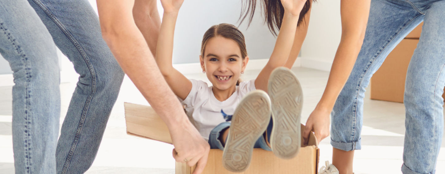 Join The Hague International Centre’s free Moving to The Hague Webinar on Monday, 28 April 2025!    This informative session is designed to help you navigate your relocation with ease. You'll receive essential information on immigration and registration procedures, and learn how The Hague International Centre and ACCESS can support you throughout your move.    You’ll also have the opportunity to ask questions directly to thier account manager. Topics include:  Immigration & Registration Housing Schools Healthcare & Health Insurance Banking & Finance Finding a Job Social Life & Community   🗓️ Date: Monday, 28 April 2025  🕔 Time: 17:00 – 18:00 (CET)   📍 Where: Online via Microsoft Teams (you’ll receive participation details by email before the event)     Don't miss this opportunity to get all the guidance you need for a smooth start in The Hague!