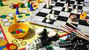 Samen wandelen, fietsen of een spelletje doen