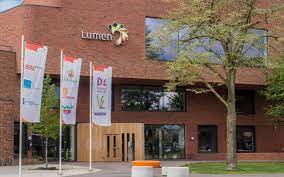 Wijkcentrum en buurthuis Lumen