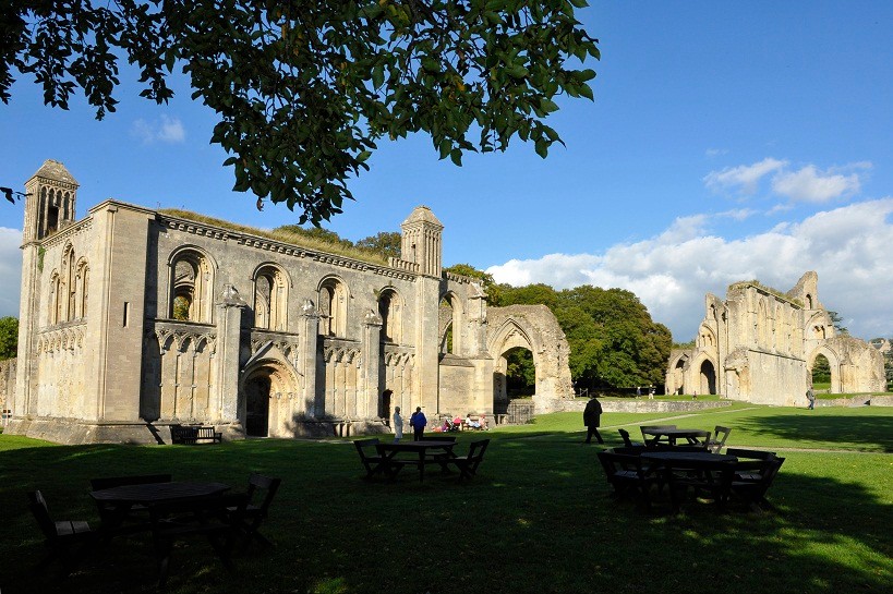 Volunteer Tour Guide