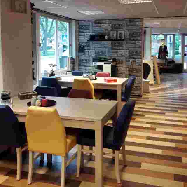 Bij Bosshardt Hoorn - Leger des Heils