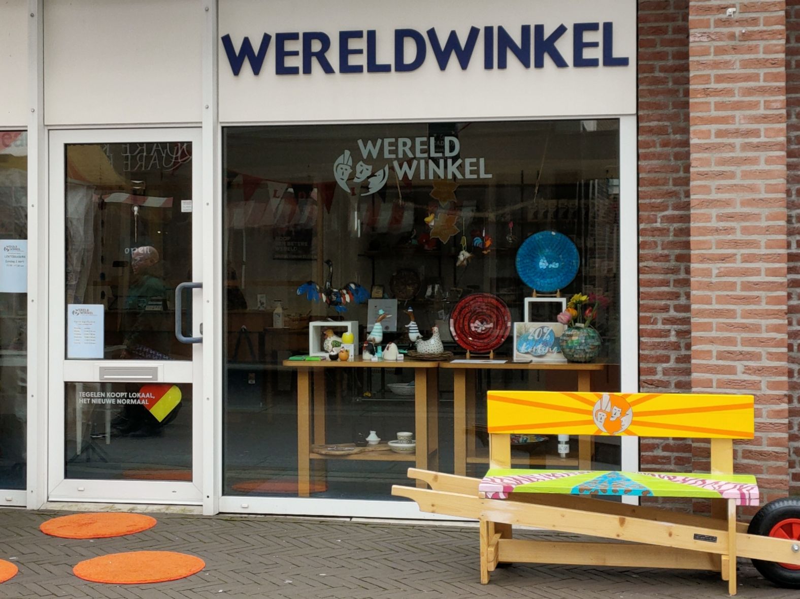 Verkoopmedewerker Wereldwinkel Tegelen