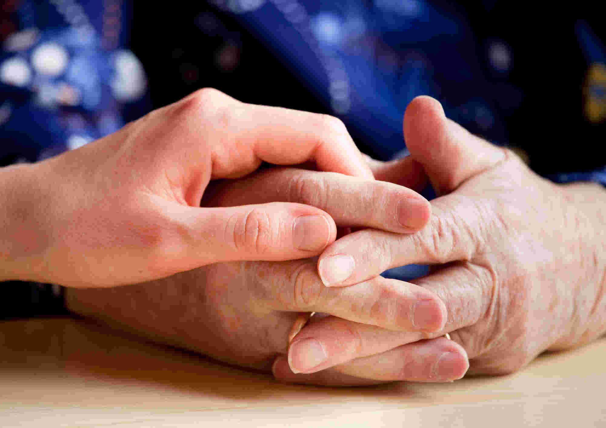 Luisterend oor na verlies : word vrijwilliger in Velsen bij St Nabestaandenzorg