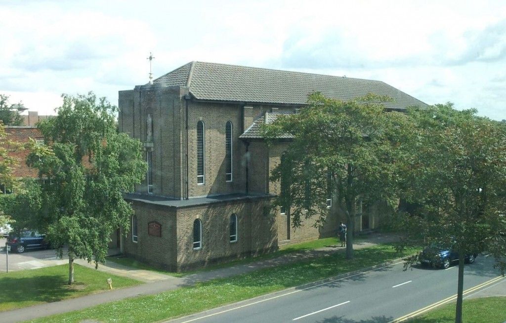 St Hugh of Lincoln Catholic Church, Letchworth