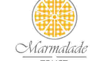 Marmalade Connections volunteer