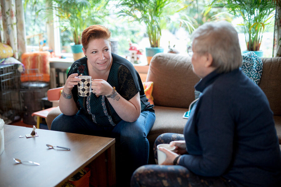  Maatje voor iemand die het huis nauwelijks uitkomt