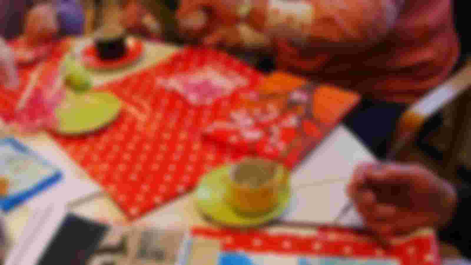 Volunteer at creative morning