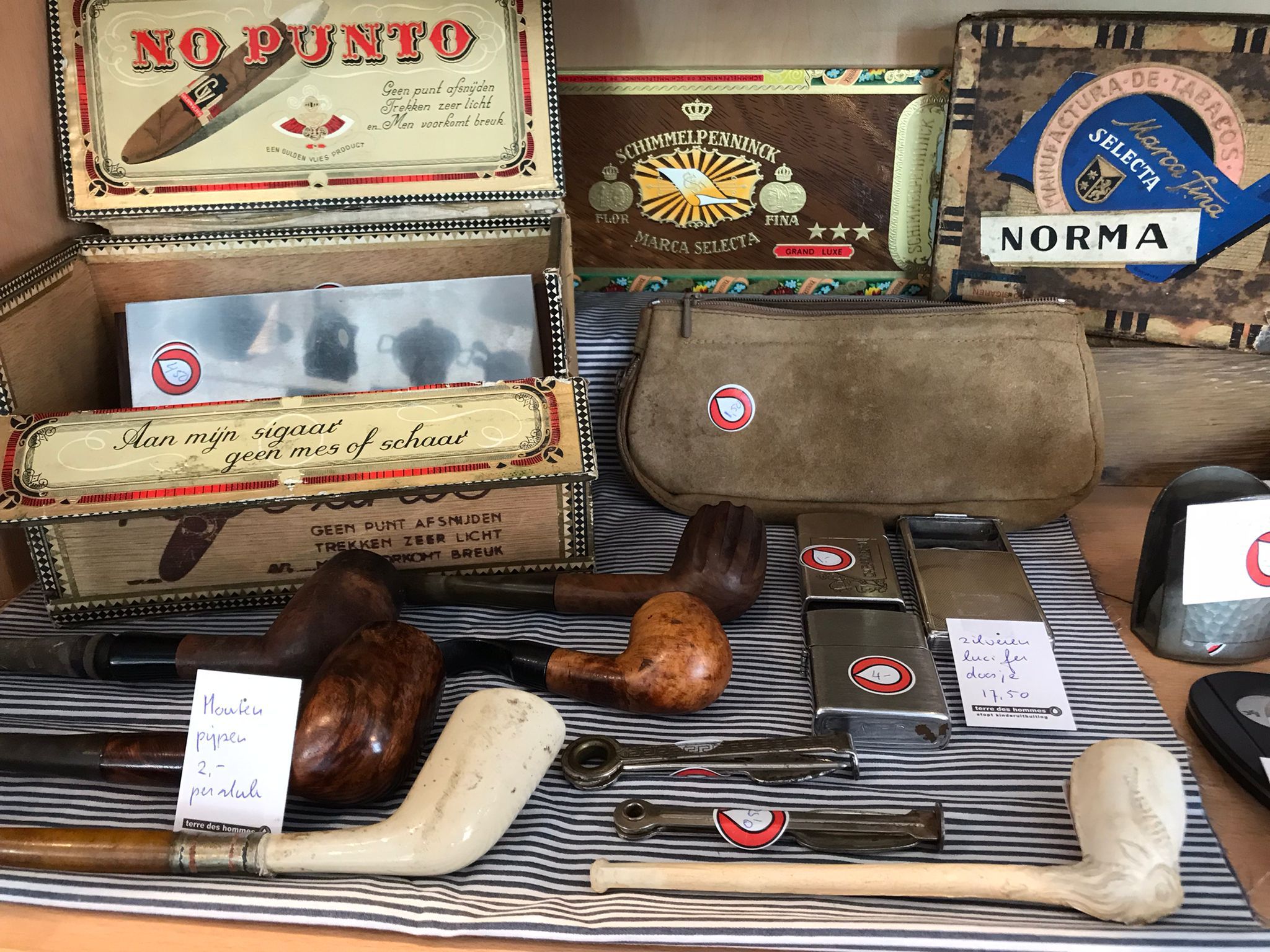 Do you have a good eye for bric-a-brac?