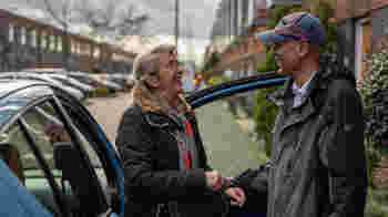 Hou je van autorijden en heb je een paar uur per week tijd?