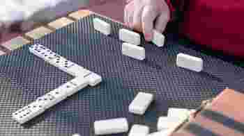 Komt u ons helpen om met cliënten spelletjes te spelen, praatje te maken enz...