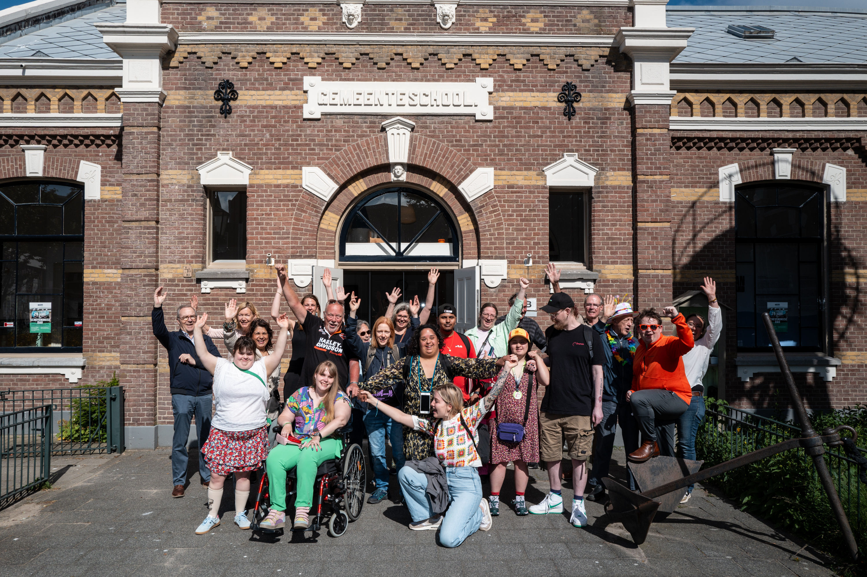 Creatief en sociaal? Kom ons dan helpen!