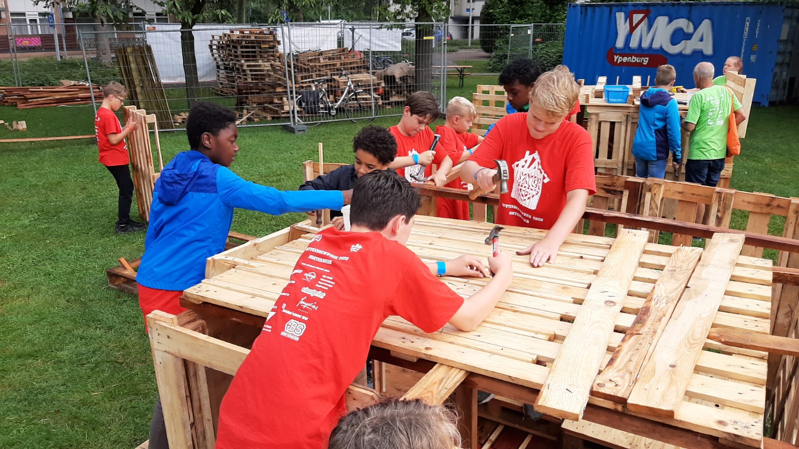 Kom jij mee hutten bouwen?