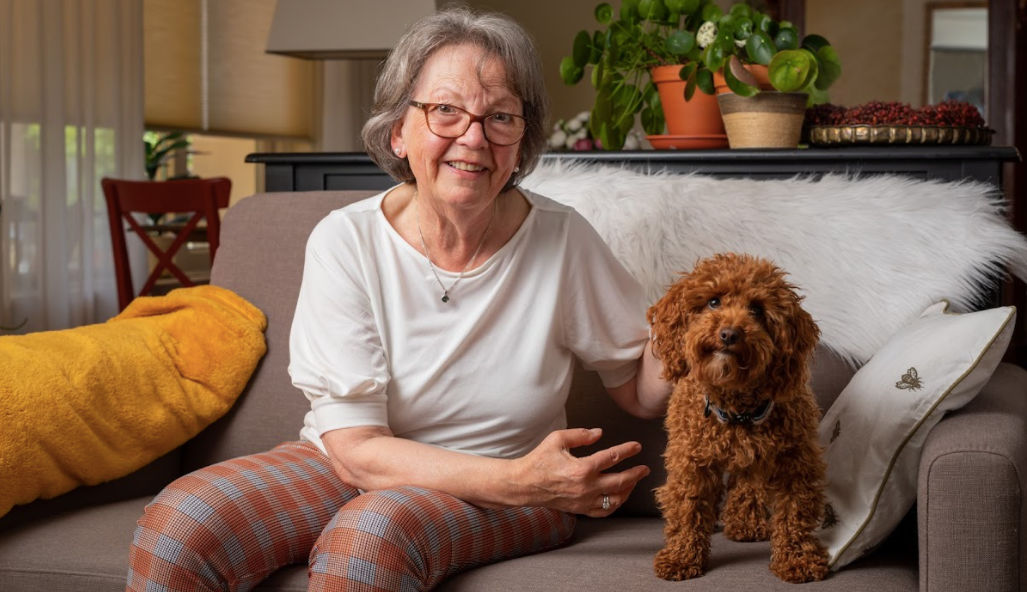 55+ maatje voor een oppashond