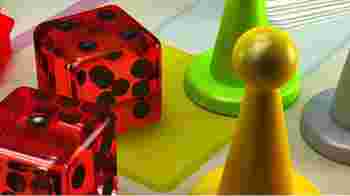 Wie is net zo verzot op spelletjes als ik?