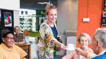 Samen Sterker: Sluit je aan als vrijwillig Drempelmaatje op Scheveningen!