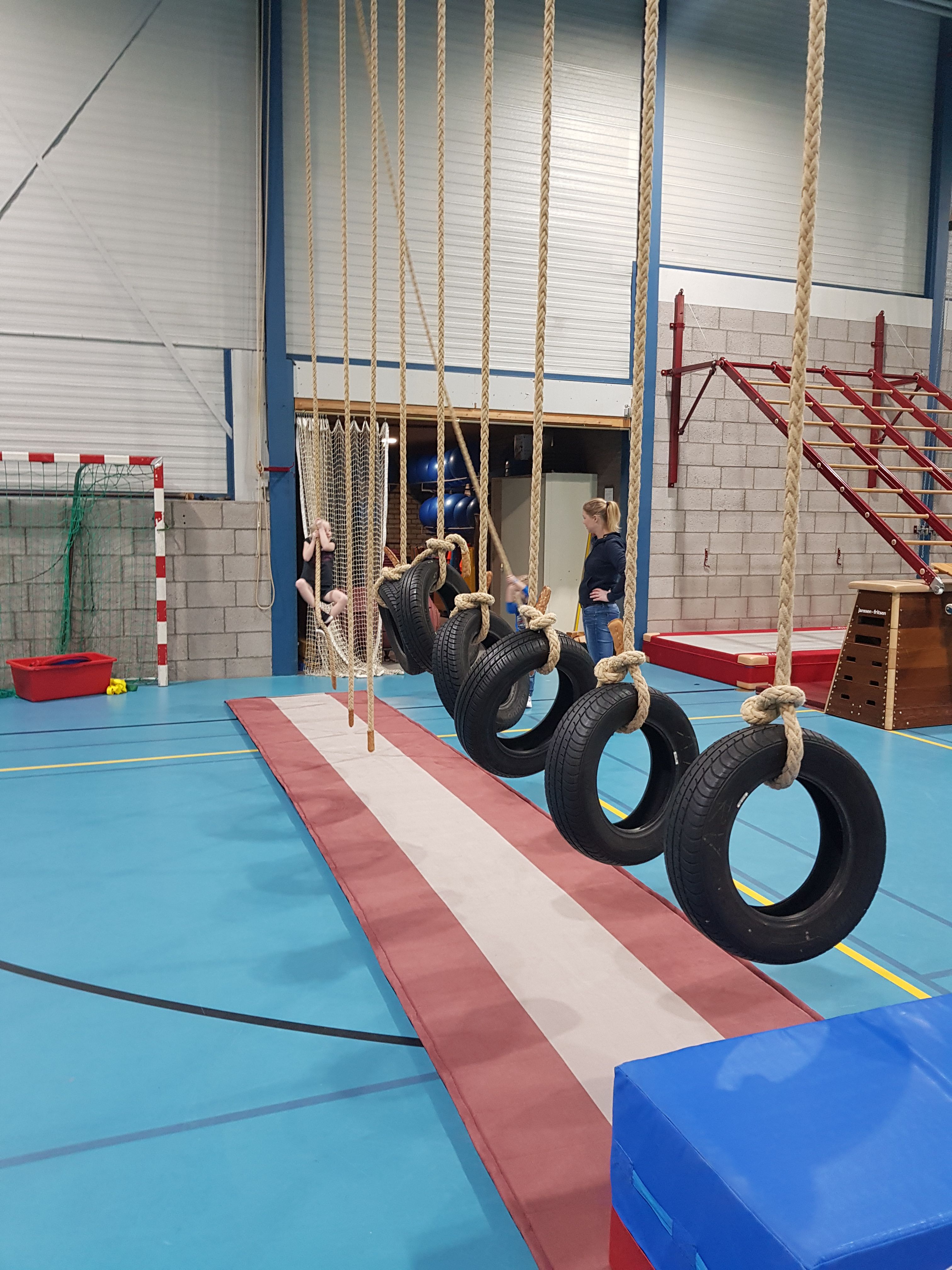 Helpen bij een vakantieactiviteit in Munnekeburen