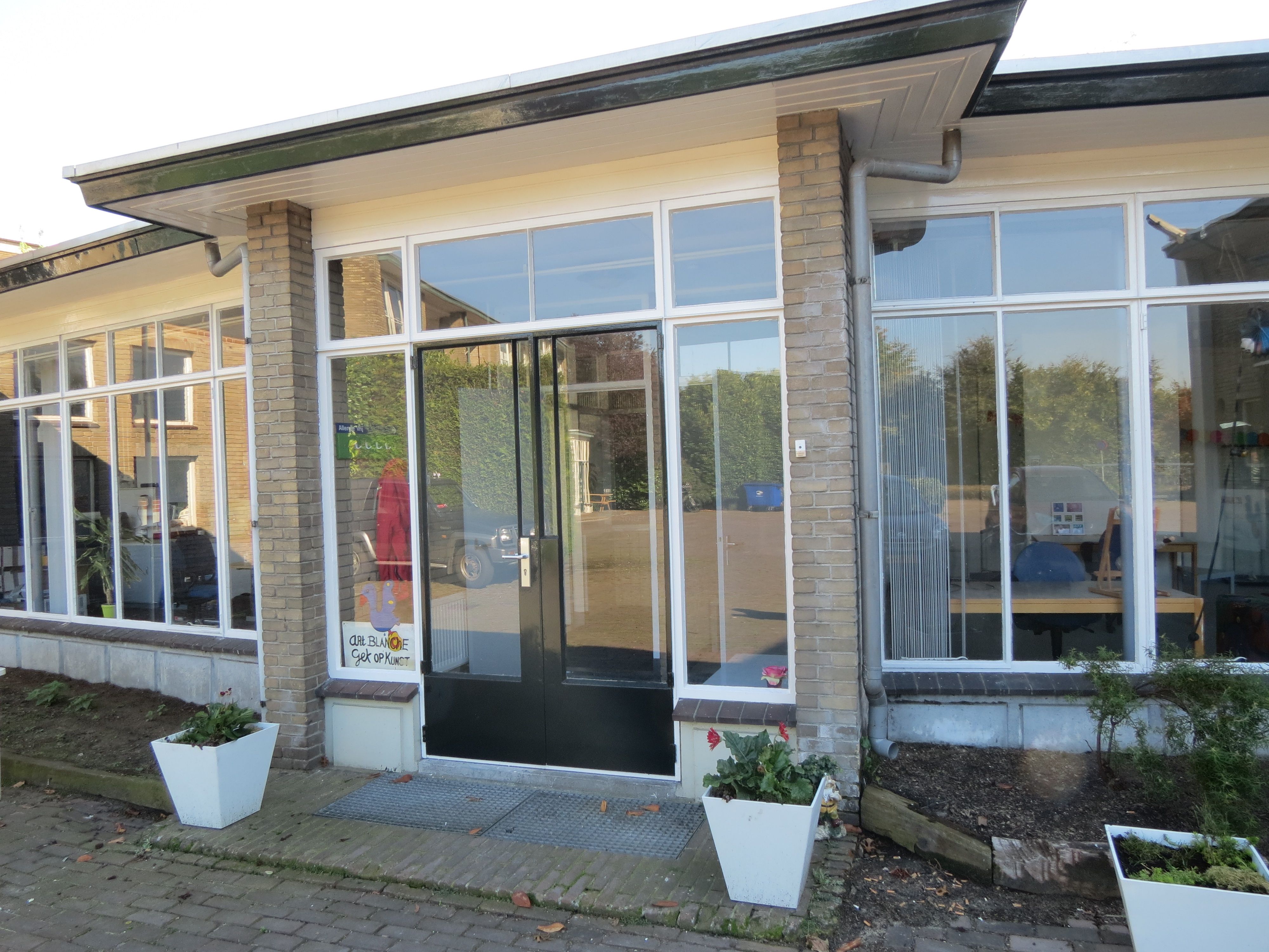 allround medewerker kunstenaarscollectief