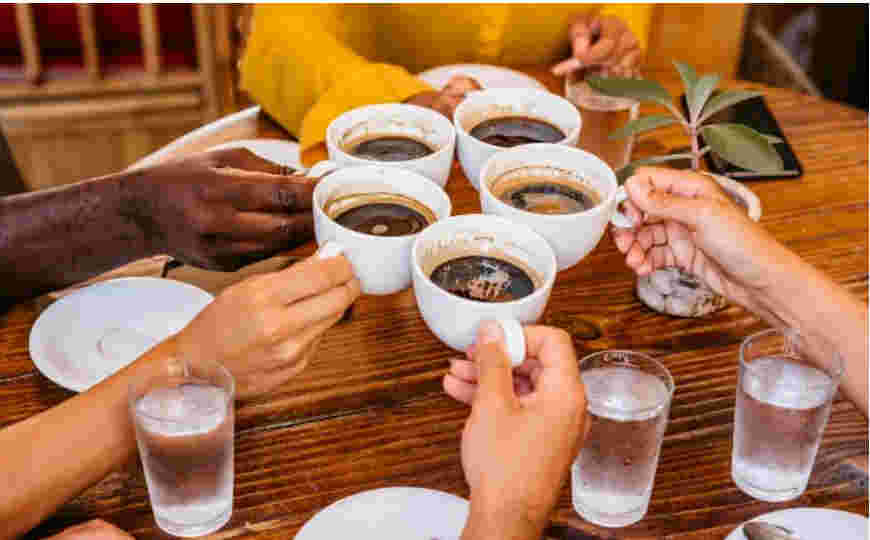 Would you like to supervise drop-in centers in the Bolwerk? Maybe together with someone from the neighborhood?