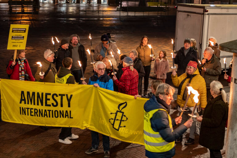 Fakkeltocht voor mensenrechten op 10 december 2025