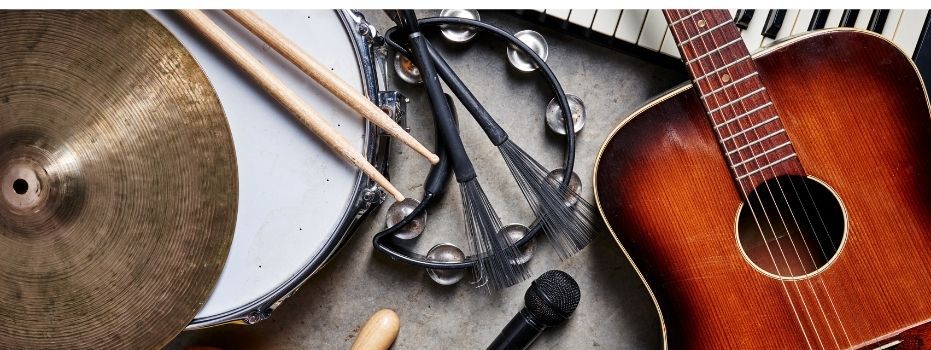 Ben jij muzikaal en kom je een uurtje muziek maken voor onze bewoners?