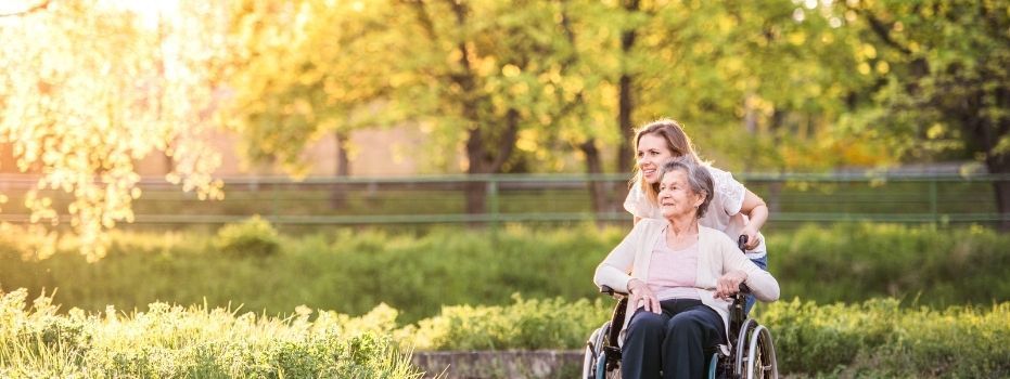 Sluit aan bij onze Wandelclub! - Huize Royal, Saffier