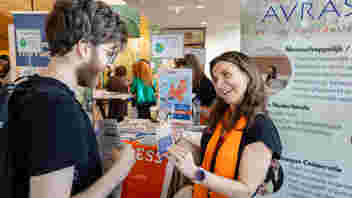 Vrijwilligersmarkt in Amare Den Haag