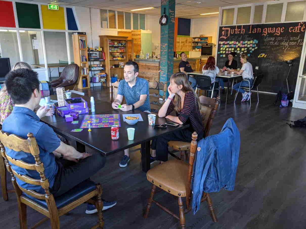 Making the space better while practicing Dutch + free pizza and drinks!