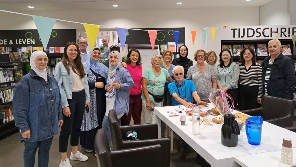 Feest in het taalhuis! Bron: VarNWS