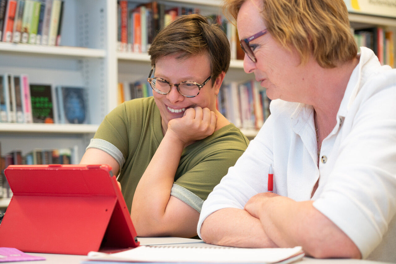 Begeleider bij onderwijs aan volwassenen met licht verstandelijke beperking