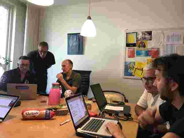 leuk mens met overzicht