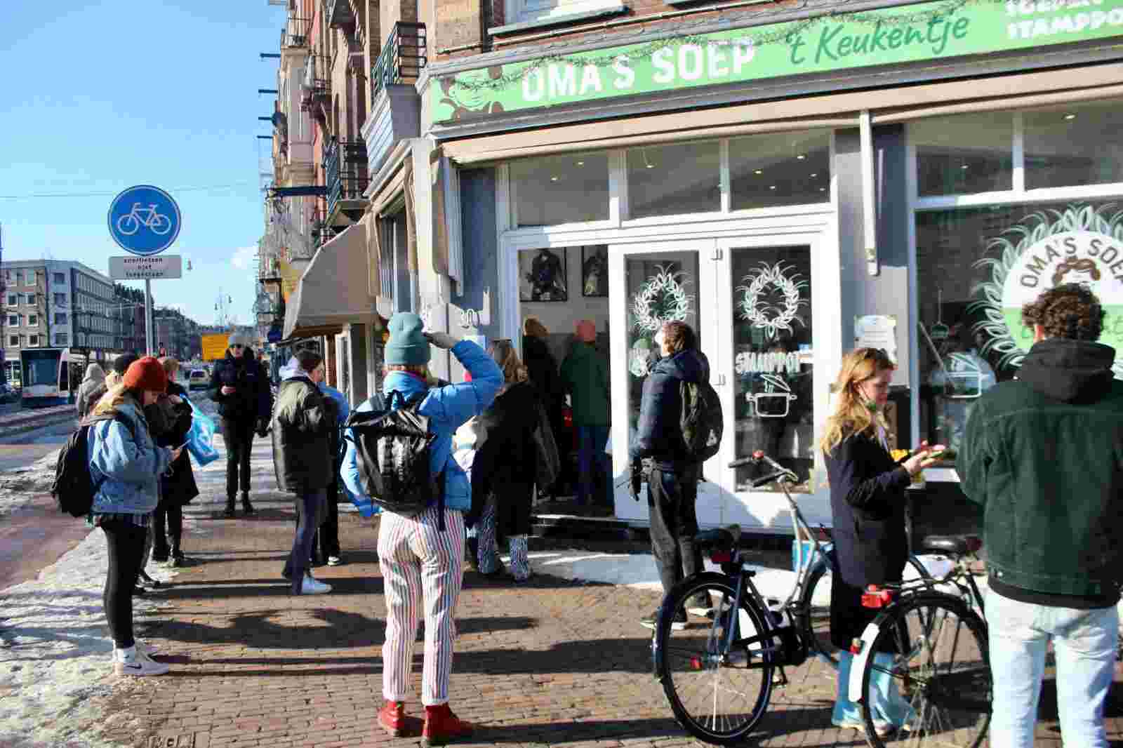 Visit elderly in your neighborhood and help us fight loneliness!