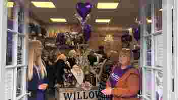 Volunteer Retail Assistant