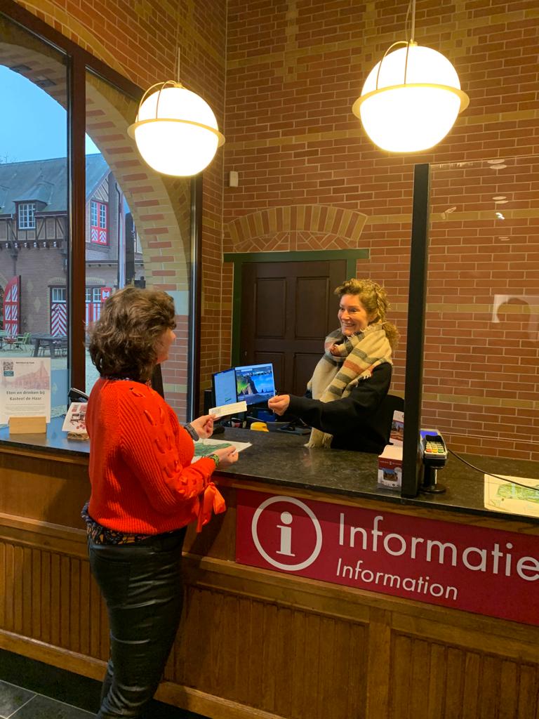 Entreegebouw vrijwilliger (dinsdag, woensdag en zaterdag)