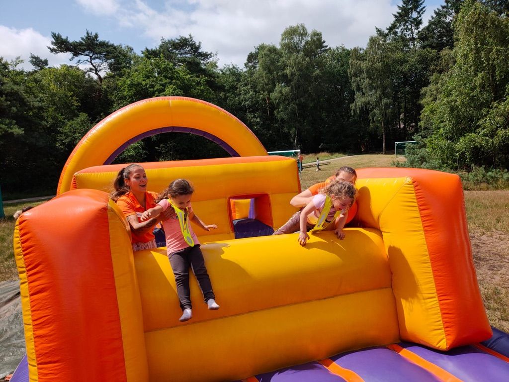 Kom jij ons helpen op het Kinderfestival bij de kleuters van 4 en 5 jaar! Welkom