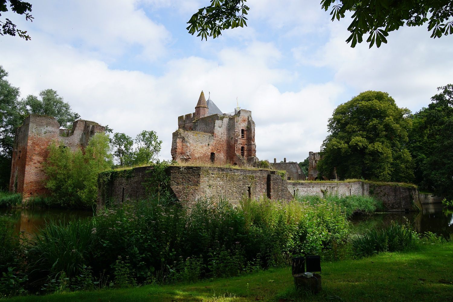 Ruïne van Brederode zoekt bestuurssecretaris