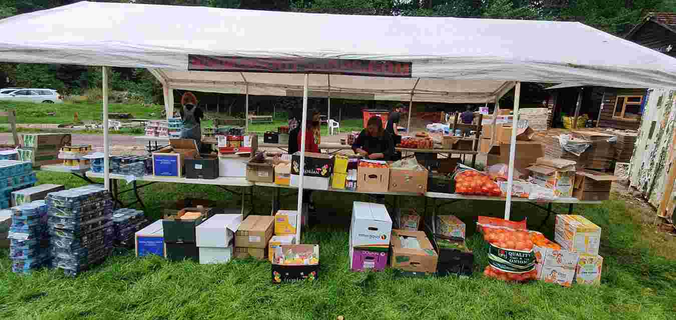 Food Box Packing Helper