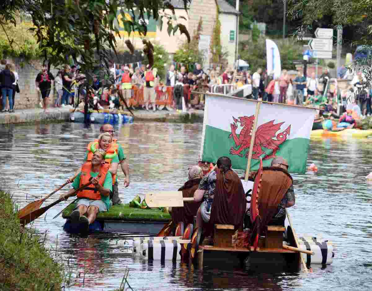Stroud Raft Race