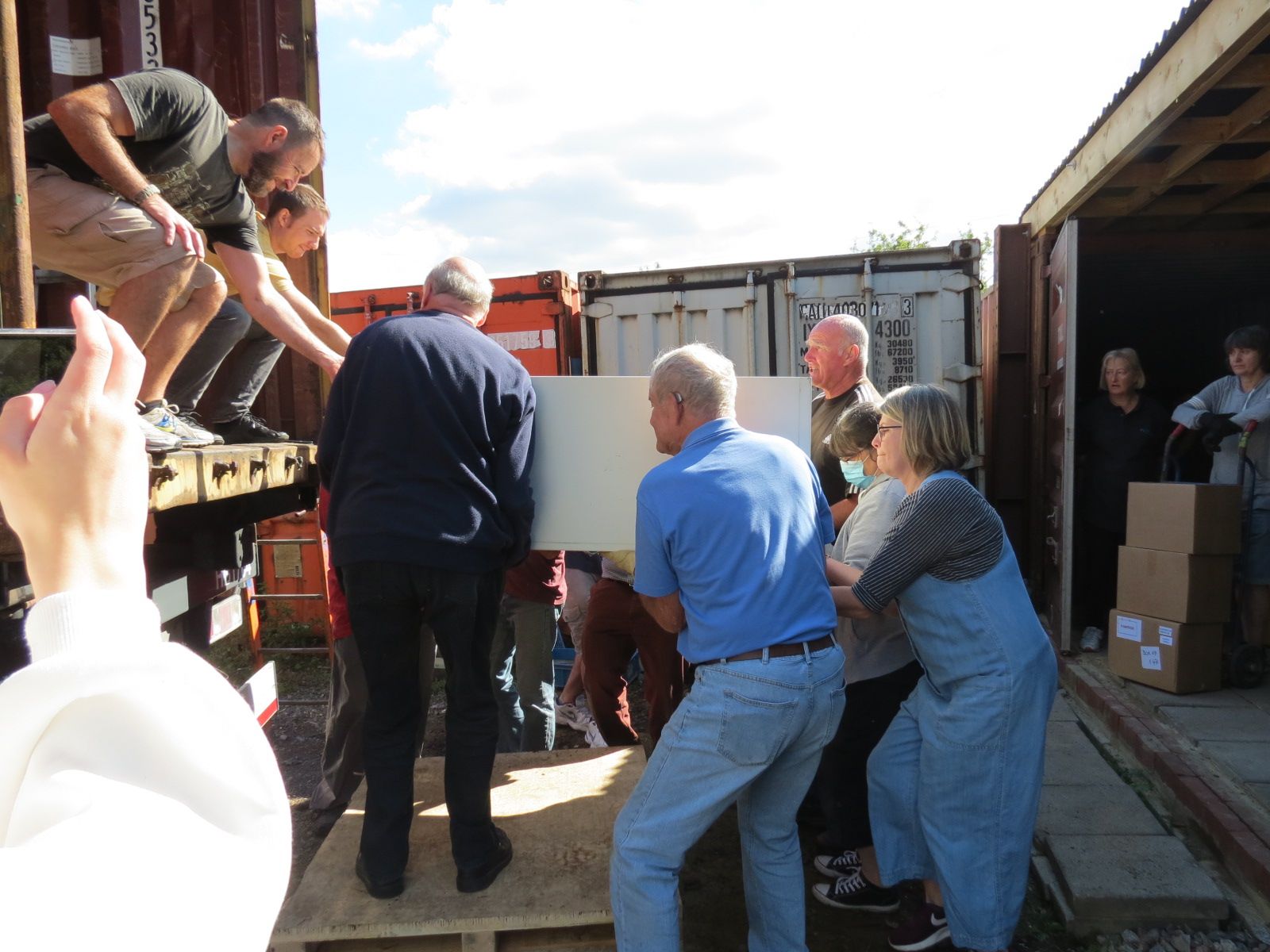 Loading Day Volunteers