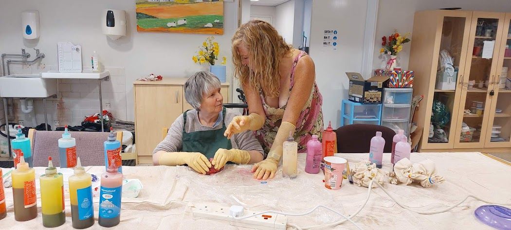 Arts & Crafts Facilitator